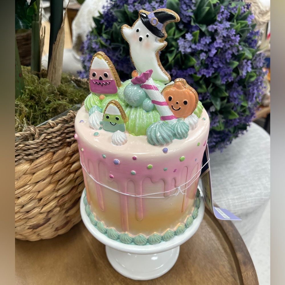 Summerween Halloween Ghosts Pastel Tiered Cake Cute ResinTabletop Decor NWT